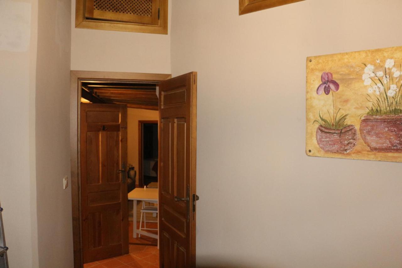 Apartamentos Coliseo Tolède Extérieur photo