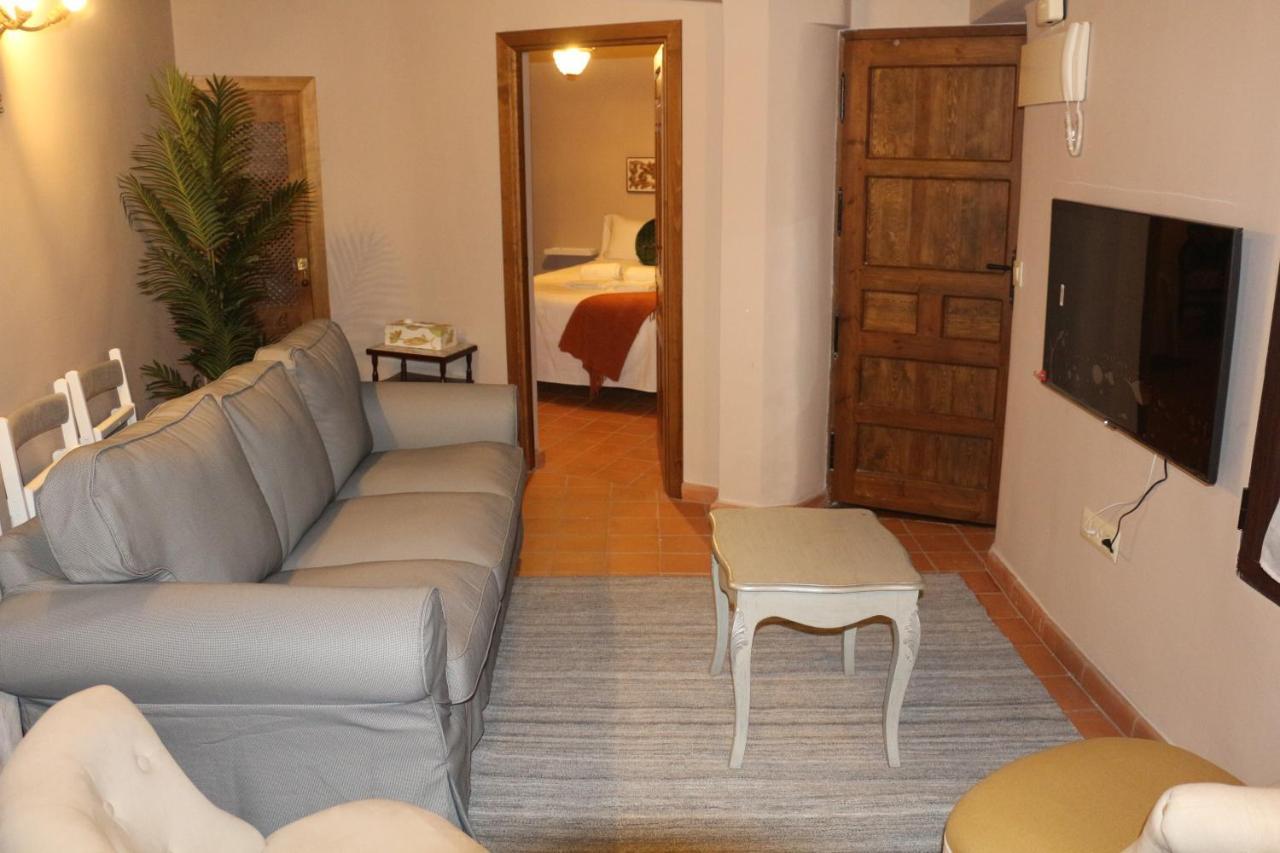 Apartamentos Coliseo Tolède Extérieur photo