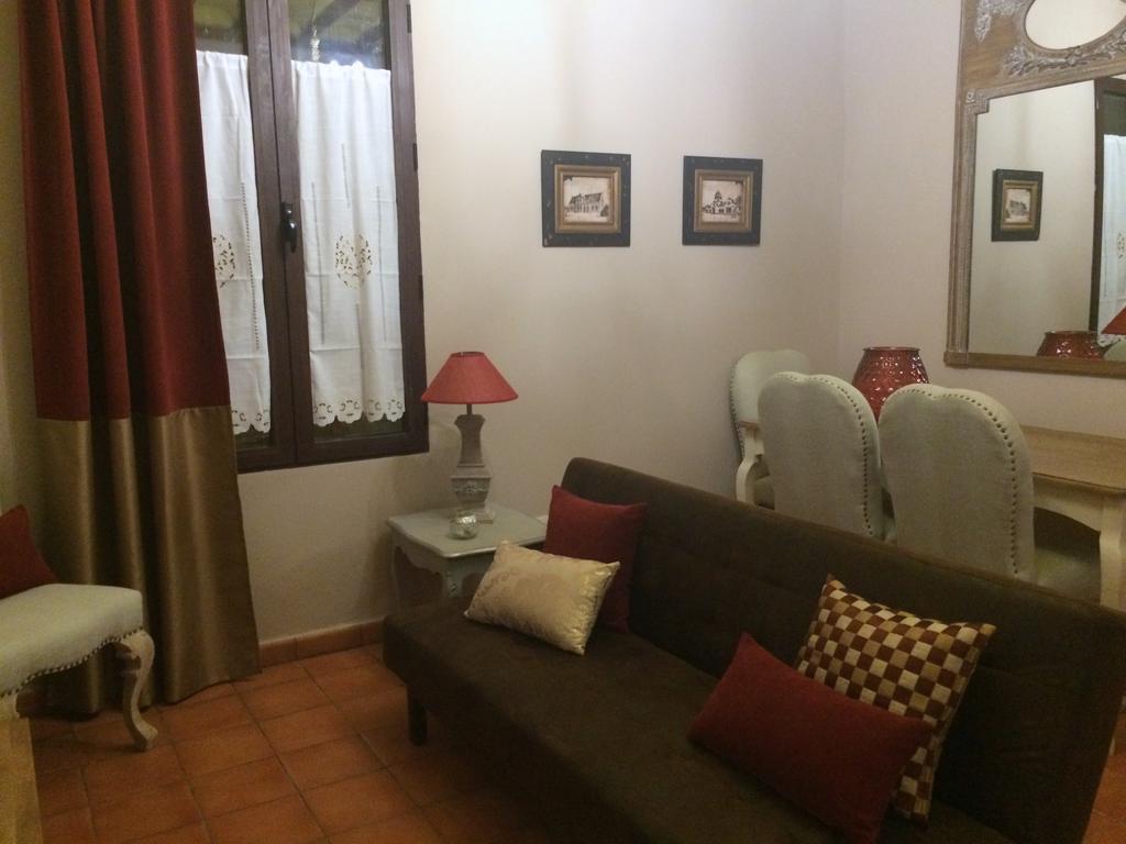 Apartamentos Coliseo Tolède Extérieur photo
