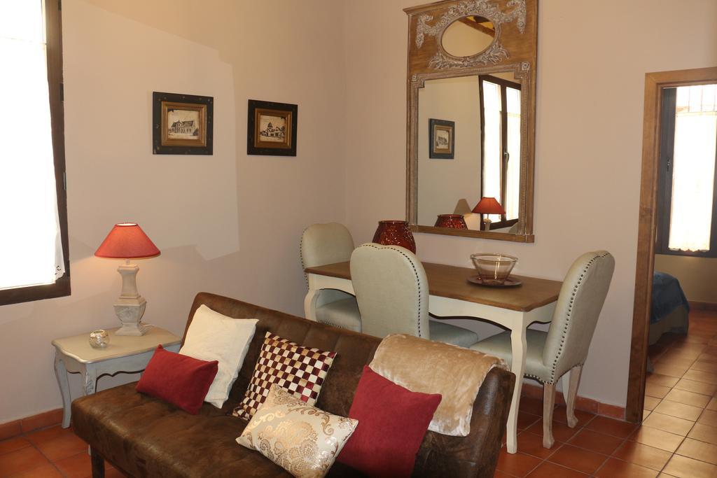 Apartamentos Coliseo Tolède Extérieur photo